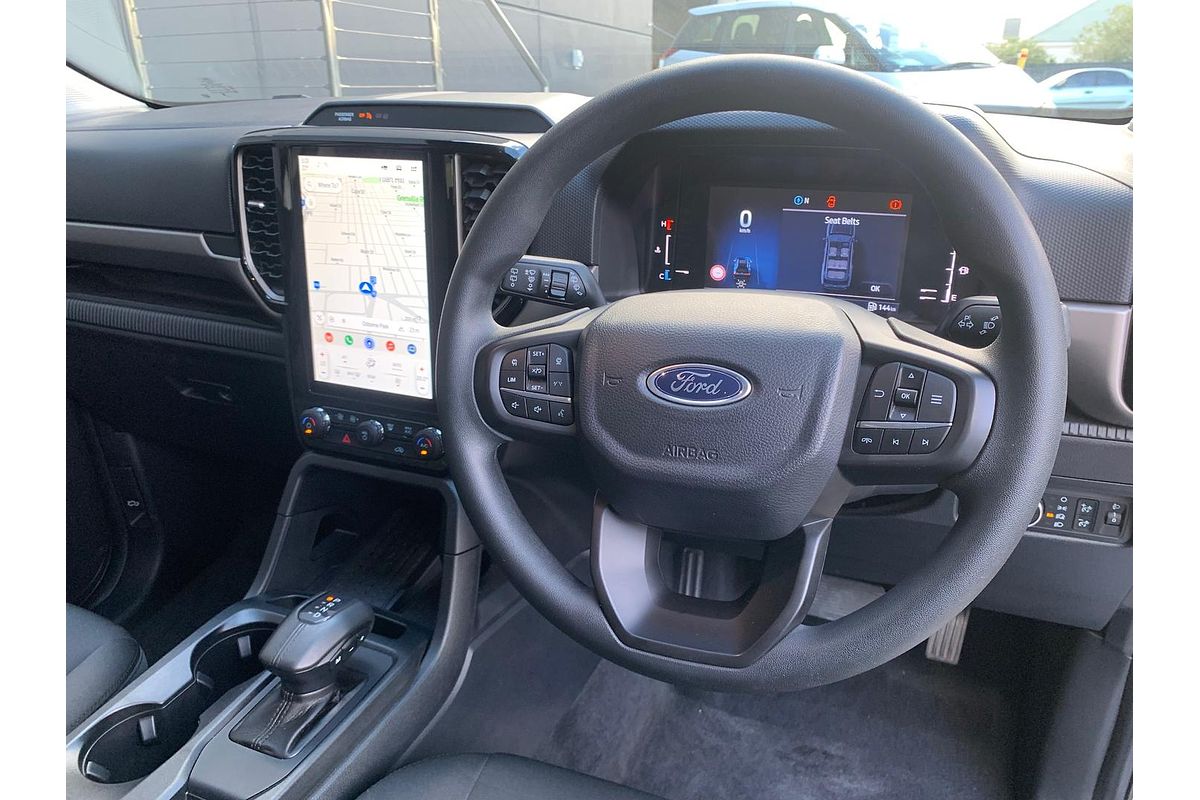 2024 Ford Everest Ambiente 2.0L