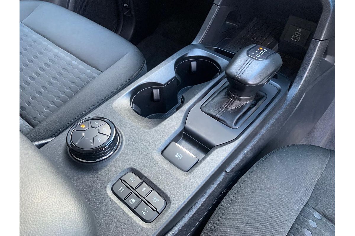 2024 Ford Everest Ambiente 2.0L
