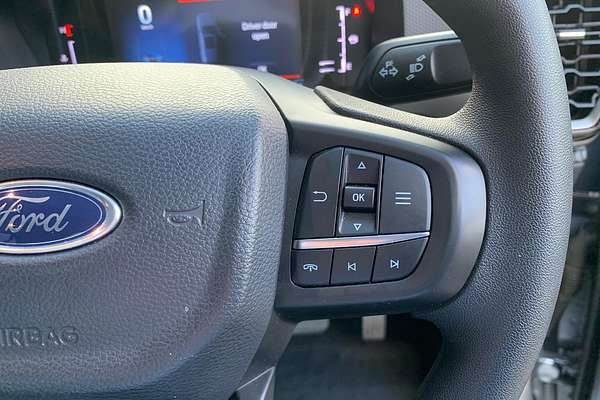 2024 Ford Everest Ambiente 2.0L