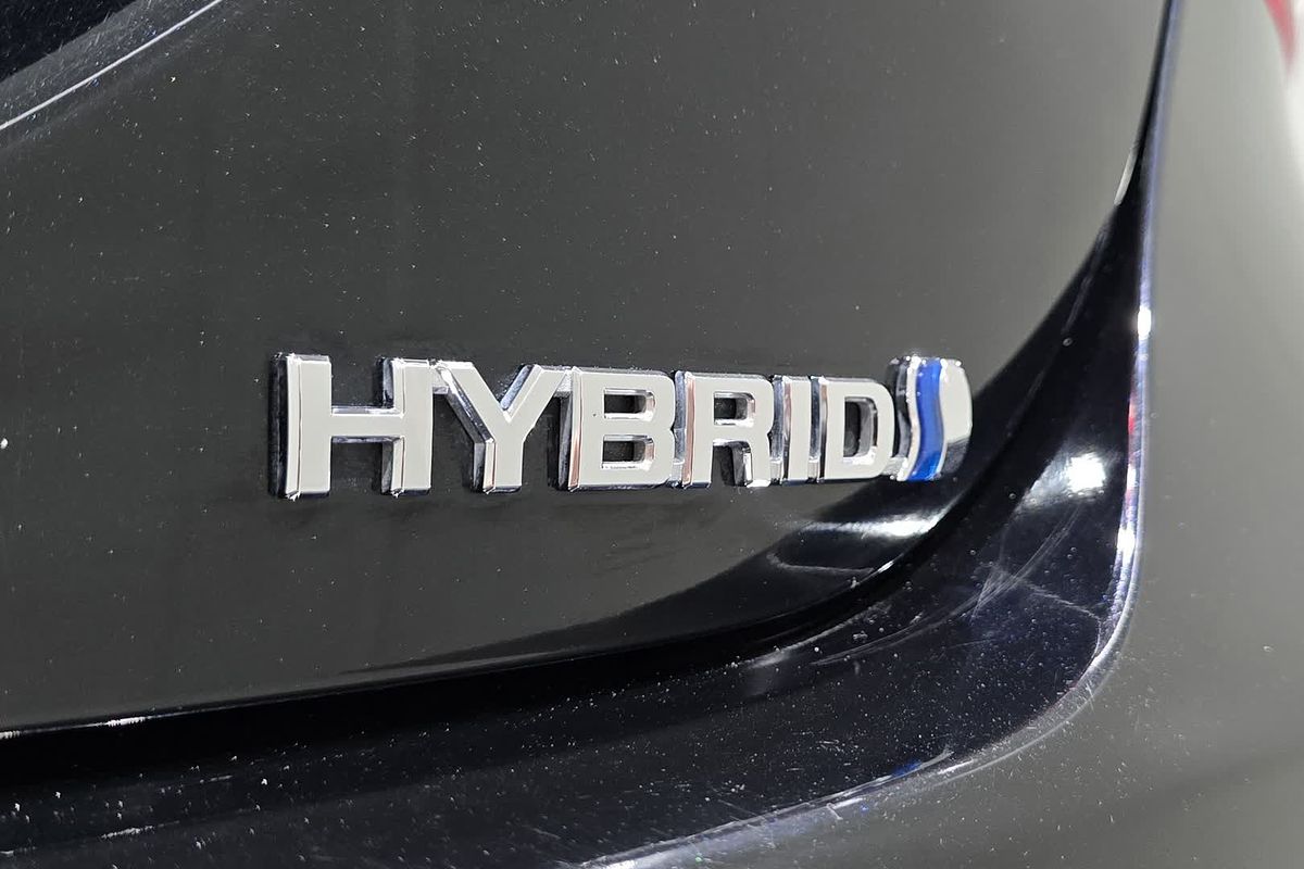2020 Toyota Camry Ascent Sport AXVH71R