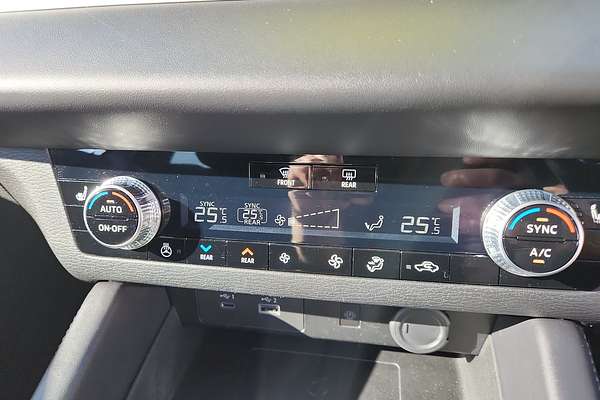 2024 Mitsubishi Outlander Exceed ZM