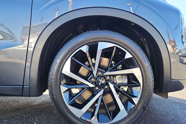 2024 Mitsubishi Outlander Exceed ZM