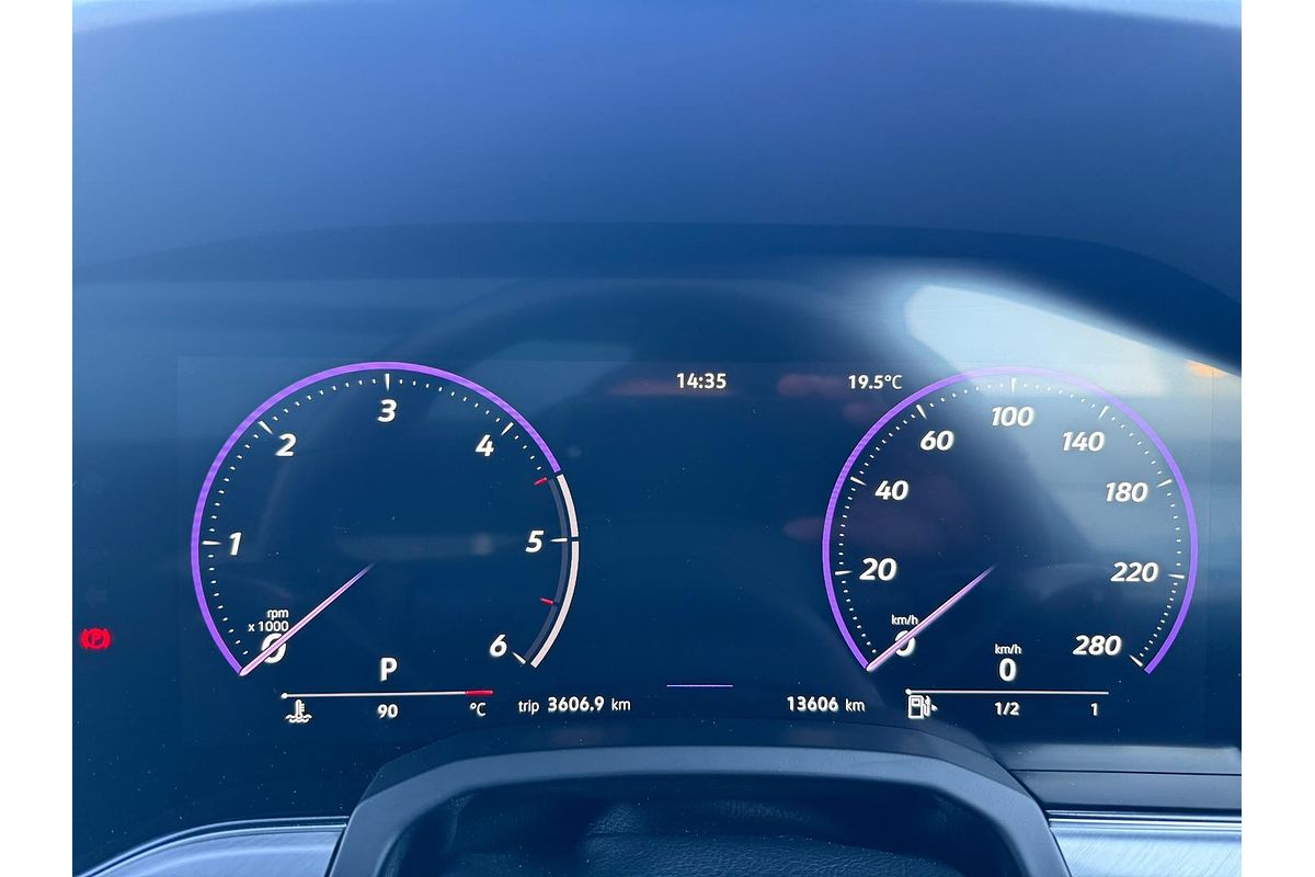 2024 Volkswagen Touareg 210TDI R-Line RC