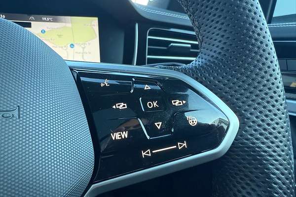 2024 Volkswagen Touareg 210TDI R-Line RC