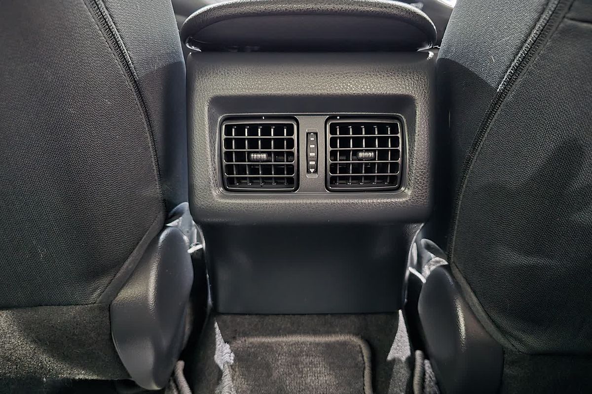 2020 Toyota Camry Ascent Sport AXVH71R