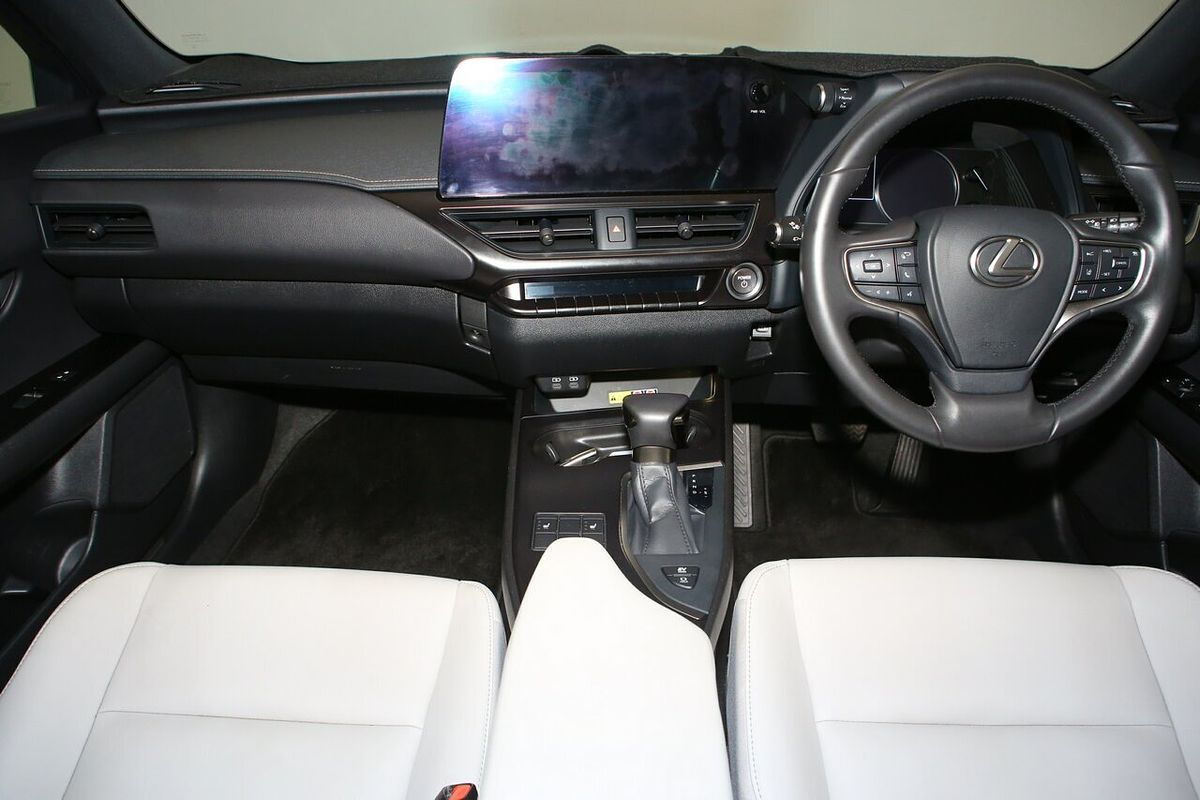 2023 Lexus UX UX250h Luxury MZAH10R