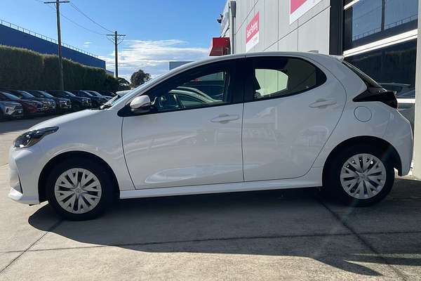 2024 Toyota Yaris Ascent Sport MXPA10R