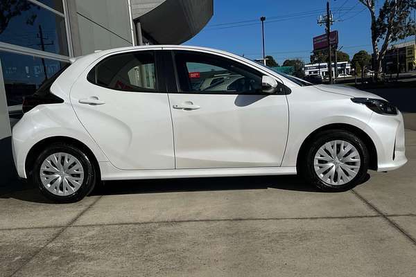 2022 Toyota Yaris Ascent Sport MXPA10R