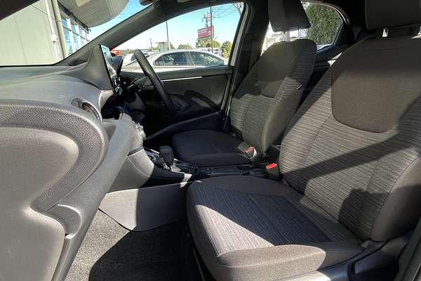 2022 Toyota Yaris Ascent Sport MXPA10R