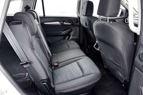 2023 Isuzu MU-X LS-M