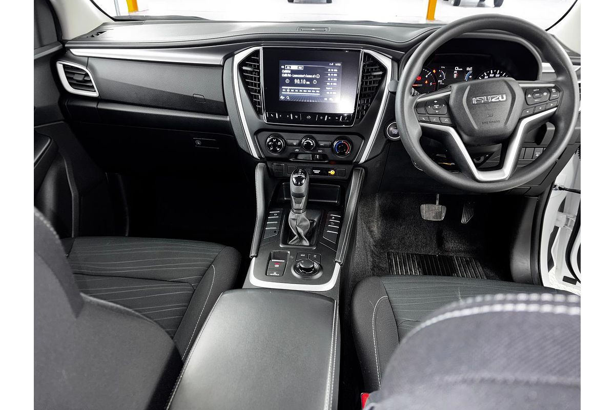 2023 Isuzu MU-X LS-M