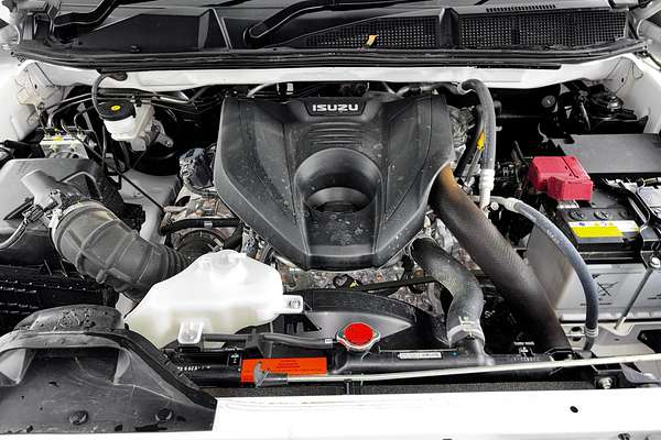 2023 Isuzu MU-X LS-M