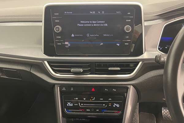 2022 Volkswagen T-Roc 110TSI Style D11