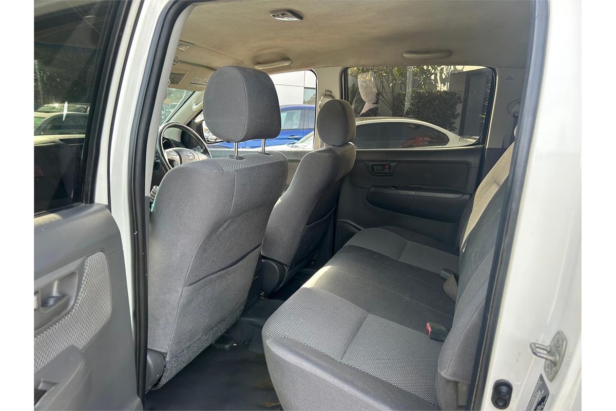 2011 Toyota Hilux SR KUN26R 4X4