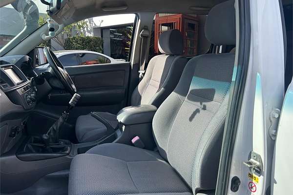 2011 Toyota Hilux SR KUN26R 4X4