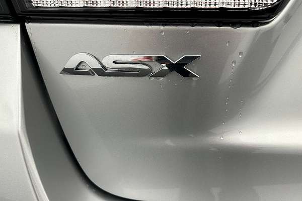 2024 Mitsubishi ASX ES XD