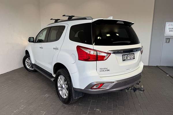 2018 Isuzu MU-X LS-T