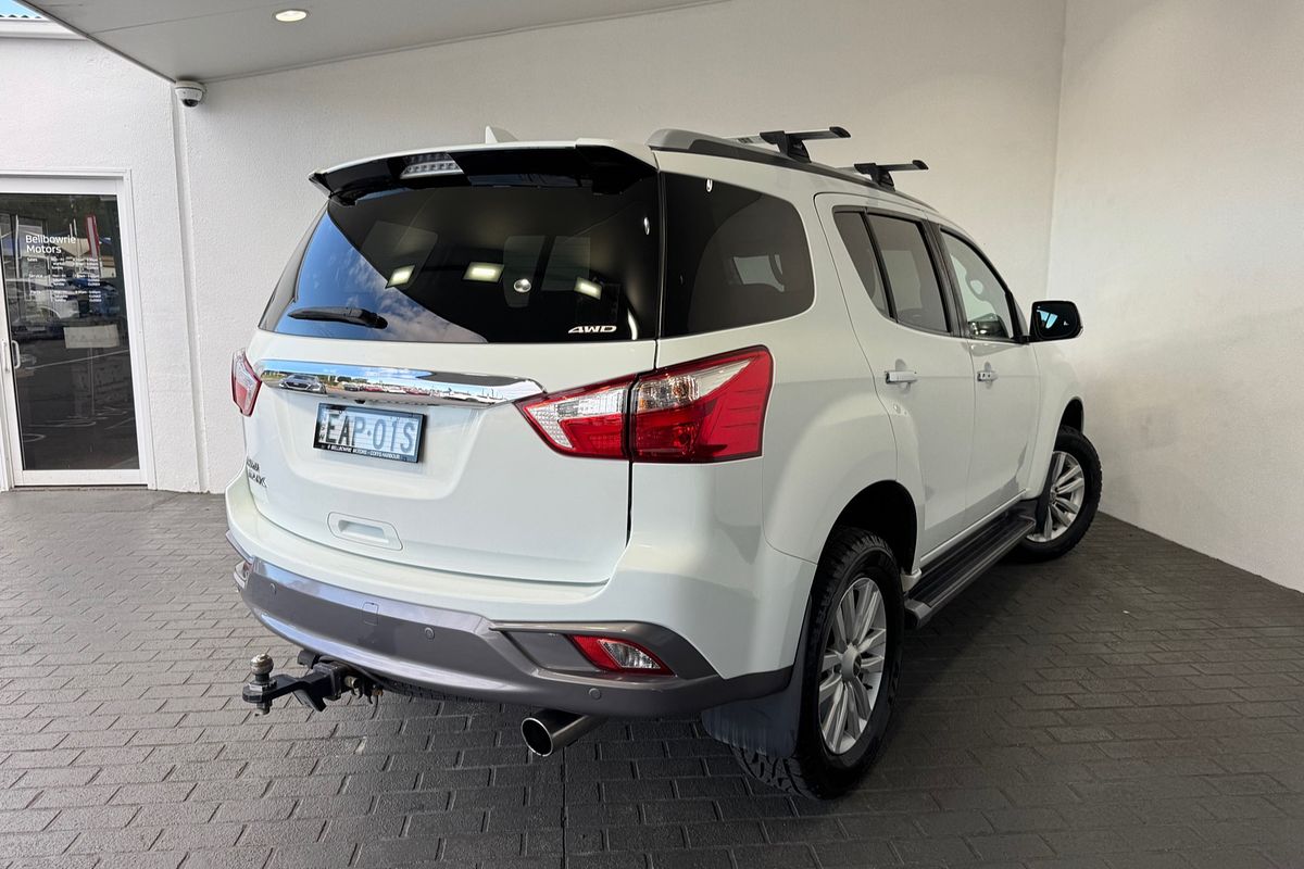 2018 Isuzu MU-X LS-T