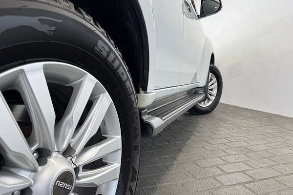 2018 Isuzu MU-X LS-T