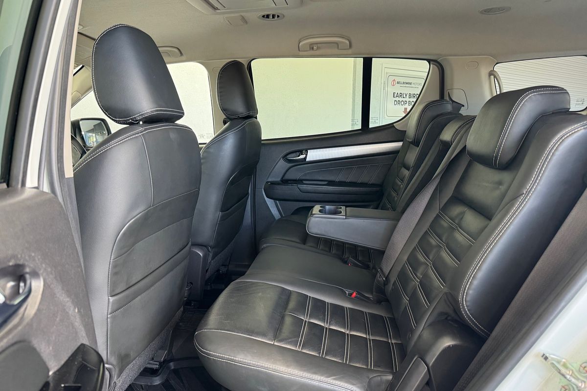 2018 Isuzu MU-X LS-T