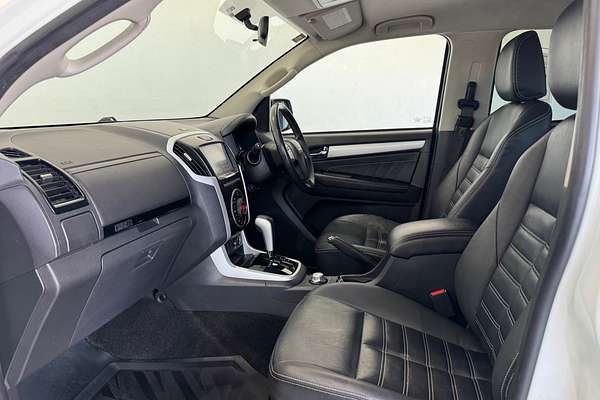 2018 Isuzu MU-X LS-T
