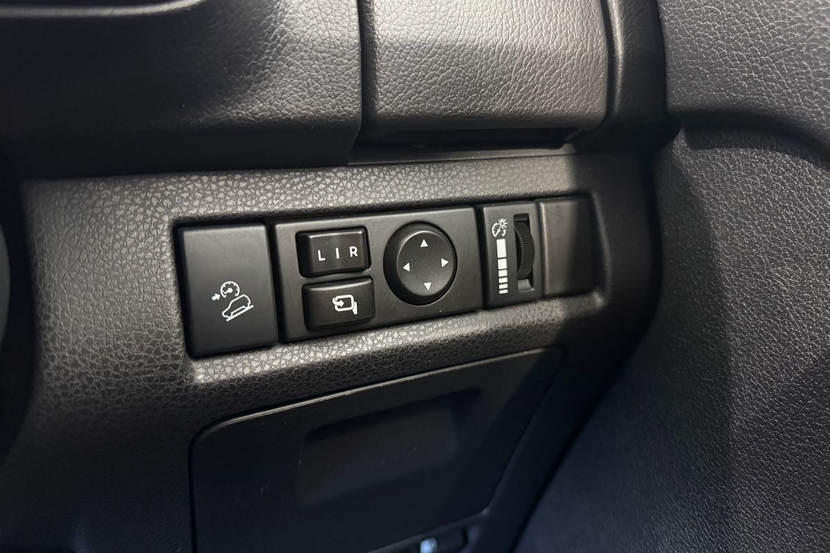 2018 Isuzu MU-X LS-T