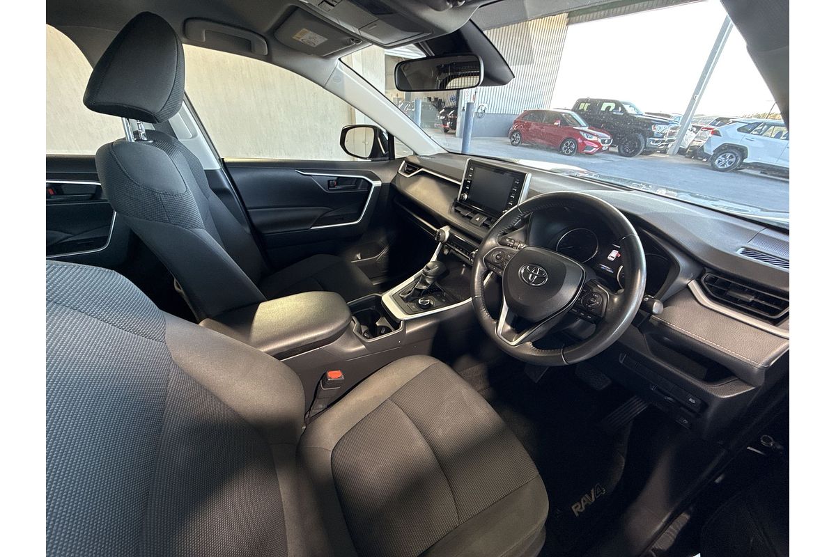 2021 Toyota RAV4 GX AXAH54R