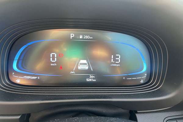 2024 Hyundai Venue Elite QX.V5