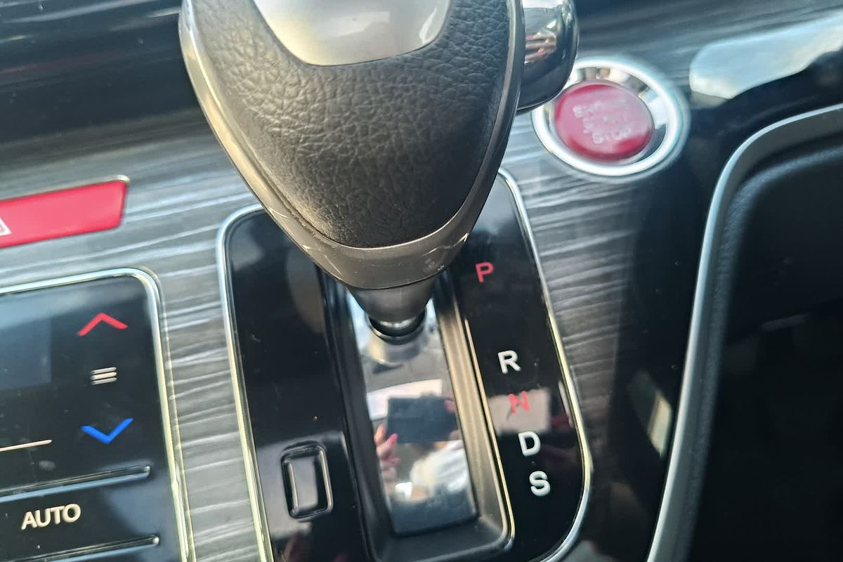 2016 Honda Odyssey VTi-L 5th Gen