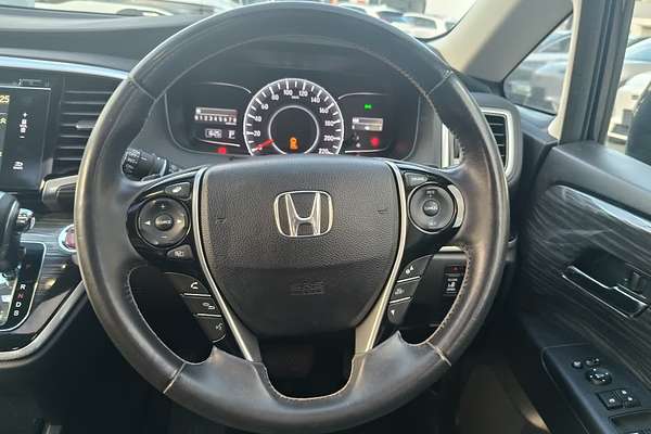 2016 Honda Odyssey VTi-L 5th Gen