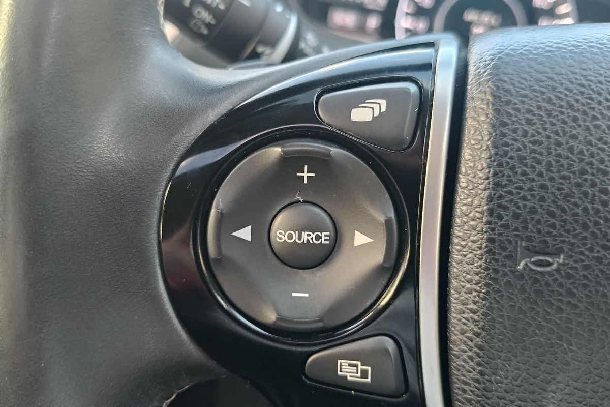 2016 Honda Odyssey VTi-L 5th Gen