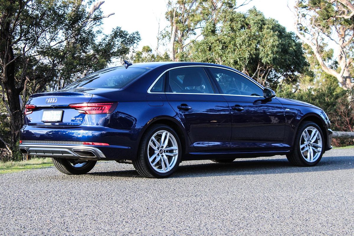 2019 Audi A4 35 TFSI S line B9