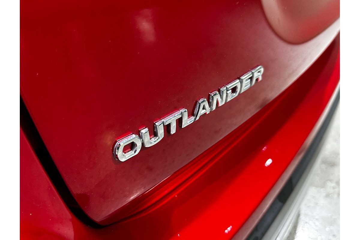 2019 Mitsubishi Outlander ES ZL