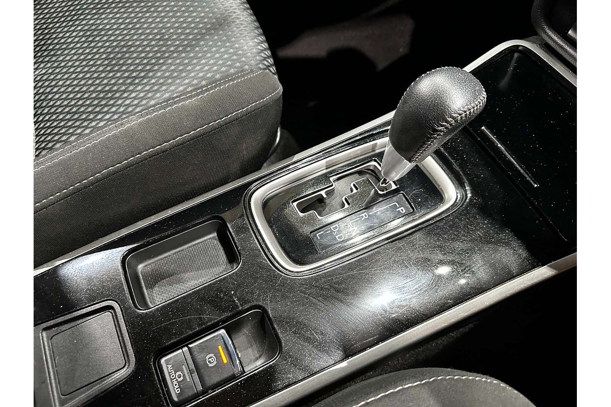 2019 Mitsubishi Outlander ES ZL