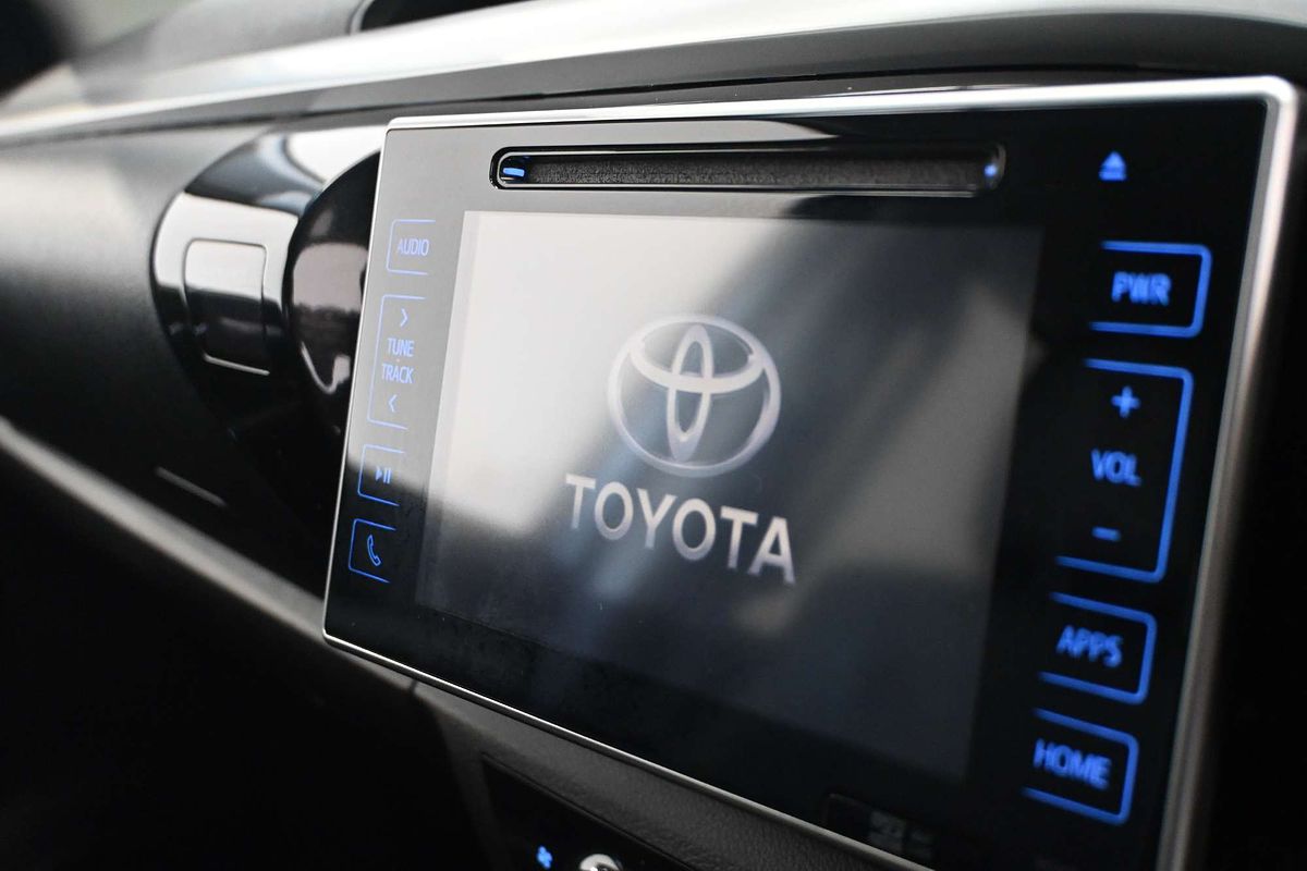 2017 Toyota Hilux SR5 GUN126R 4X4
