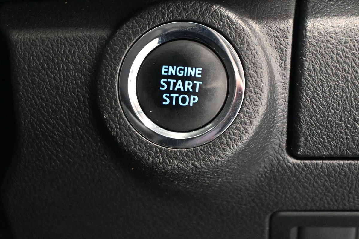 2017 Toyota Hilux SR5 GUN126R 4X4