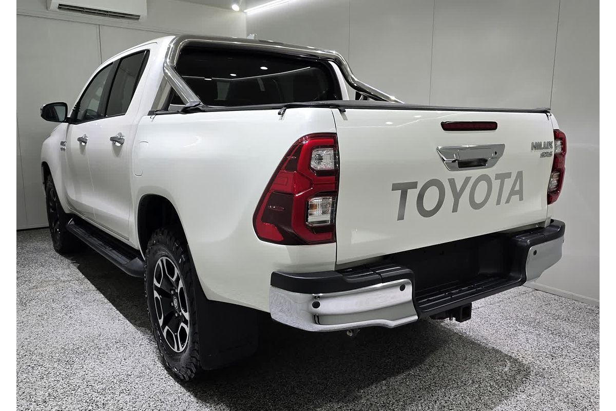 2021 Toyota Hilux Hilux 4x4 SR5 2.8L T Diesel Automatic Double Cab GUN126R 4X4