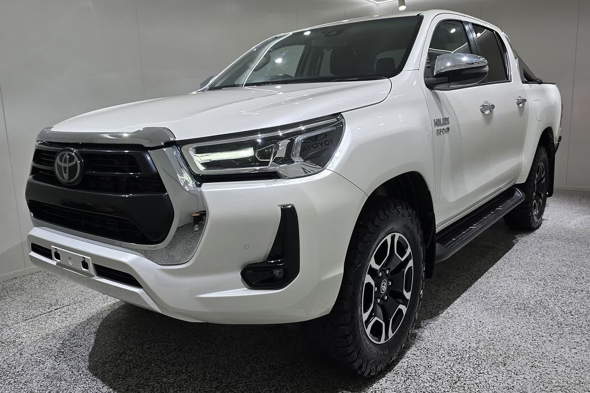 2021 Toyota Hilux Hilux 4x4 SR5 2.8L T Diesel Automatic Double Cab GUN126R 4X4