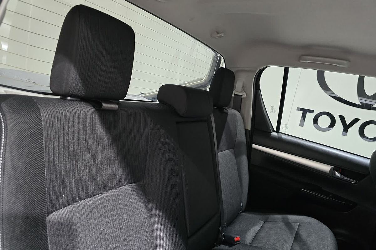 2021 Toyota Hilux Hilux 4x4 SR5 2.8L T Diesel Automatic Double Cab GUN126R 4X4