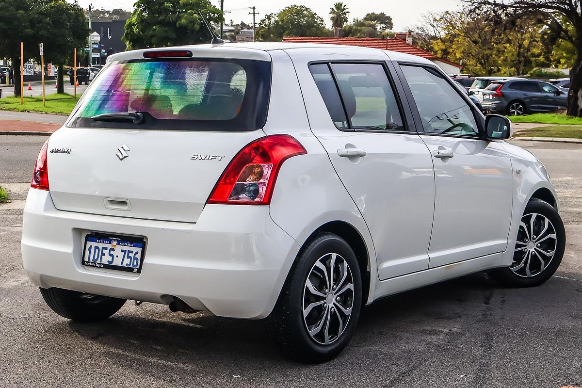 2009 Suzuki Swift RS415