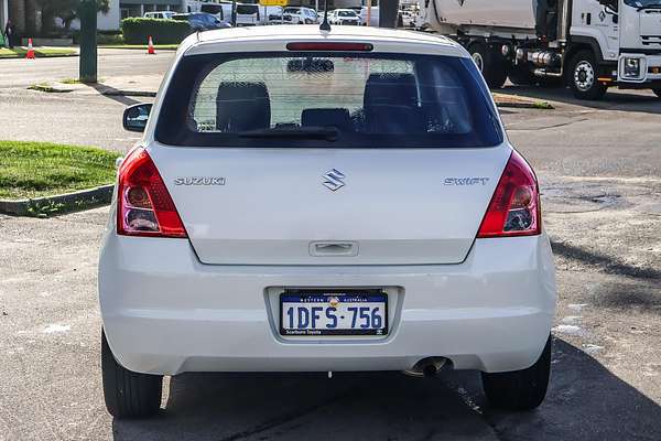 2009 Suzuki Swift RS415