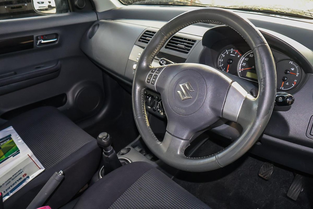 2009 Suzuki Swift RS415