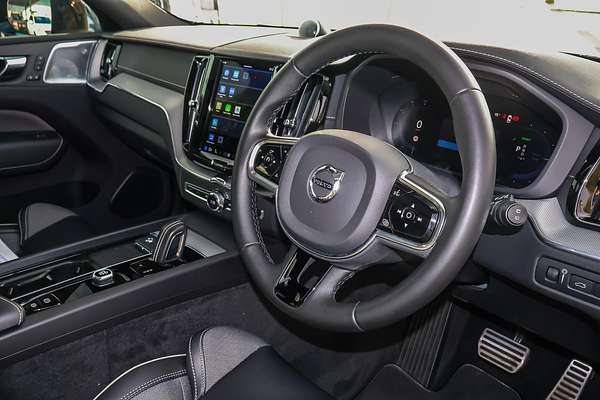 2022 Volvo XC60 Recharge Plug-In Hybrid
