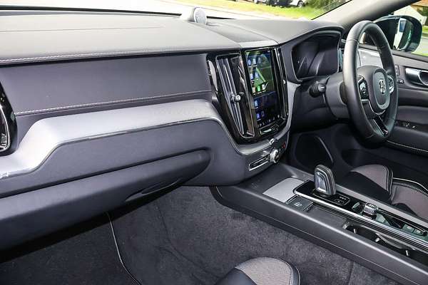 2022 Volvo XC60 Recharge Plug-In Hybrid