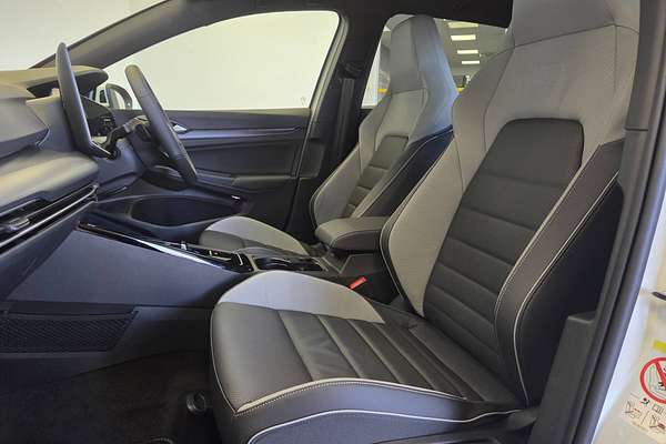 2025 Volkswagen Golf 110TSI R-Line 8.5