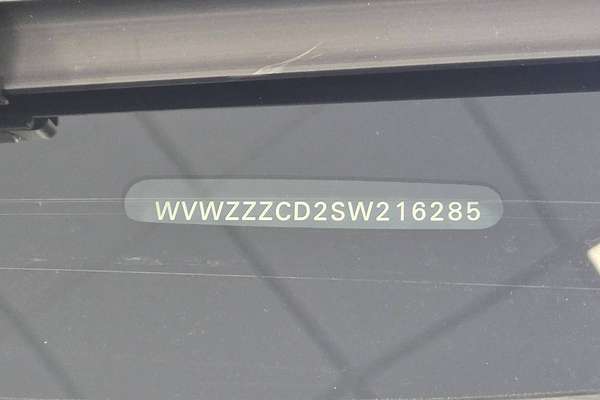 2025 Volkswagen Golf 110TSI R-Line 8.5