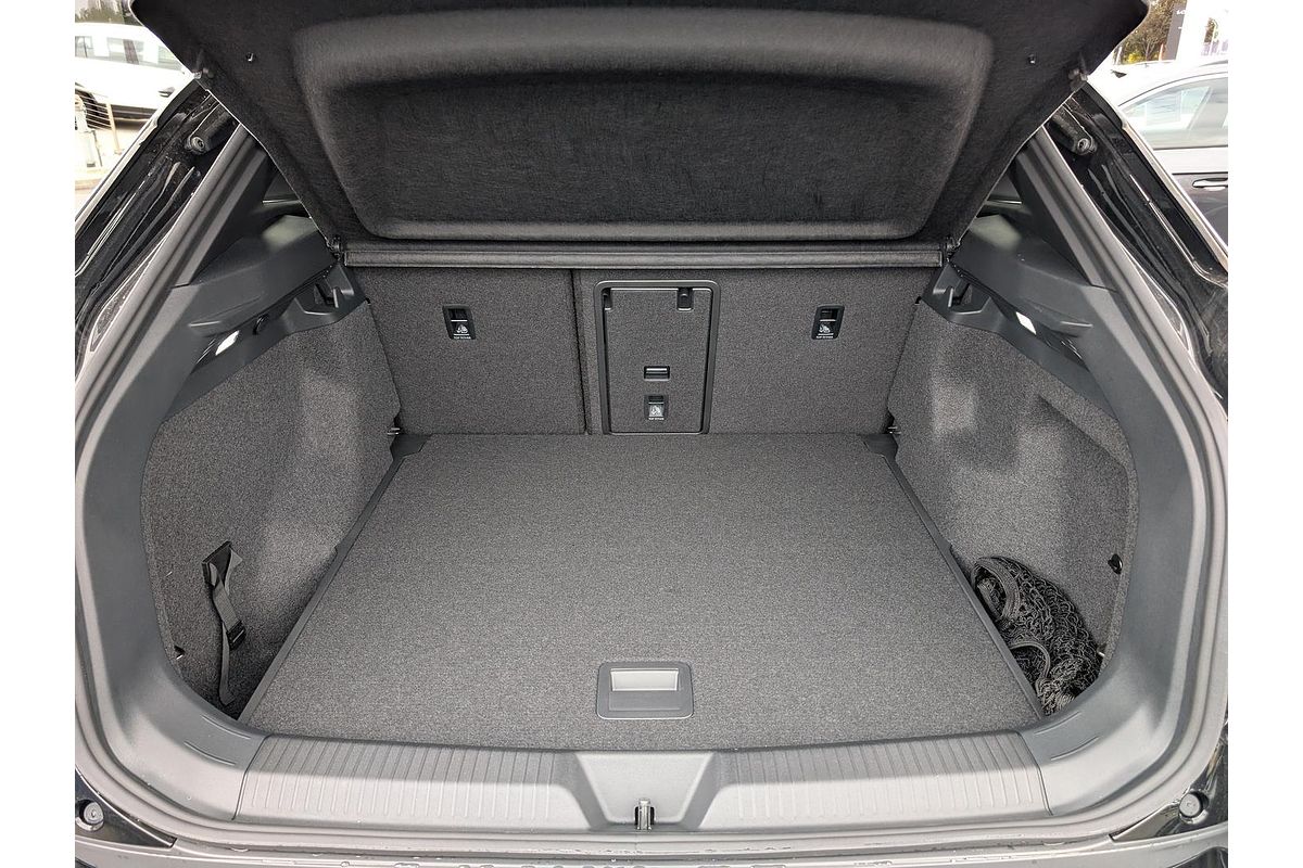 2025 Volkswagen ID.4 Pro E2