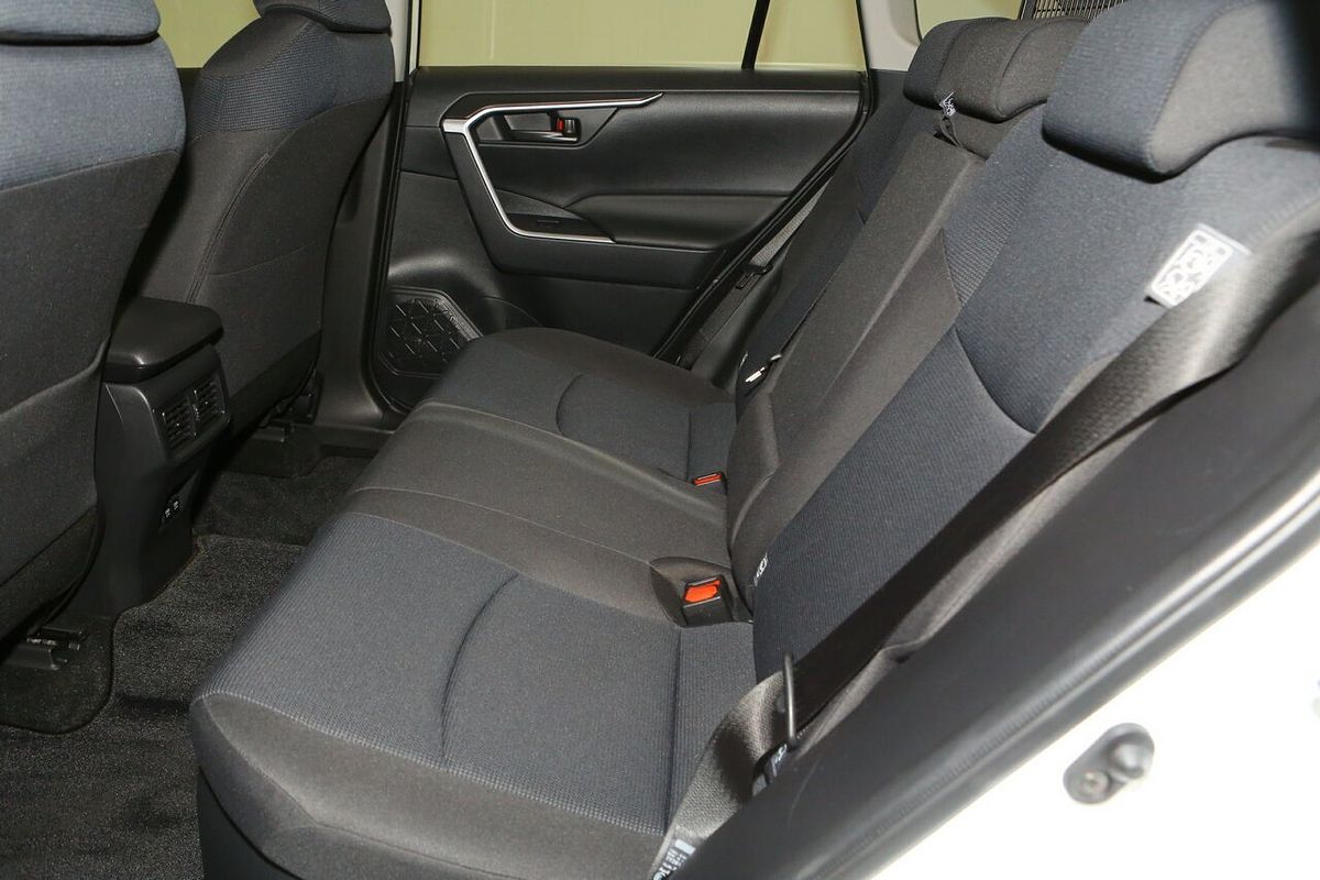 2021 Toyota RAV4 GX AXAH52R