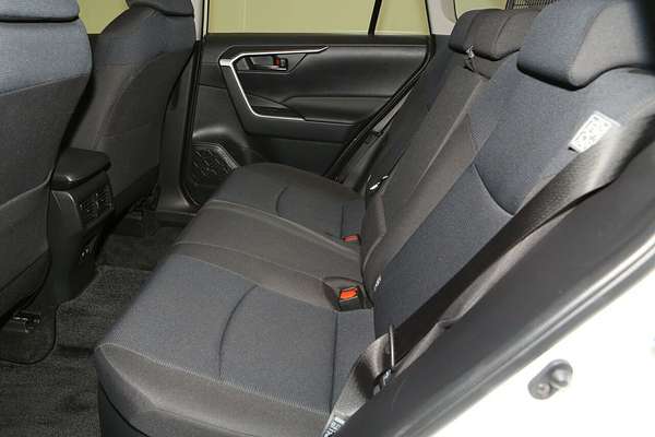 2021 Toyota RAV4 GX AXAH52R