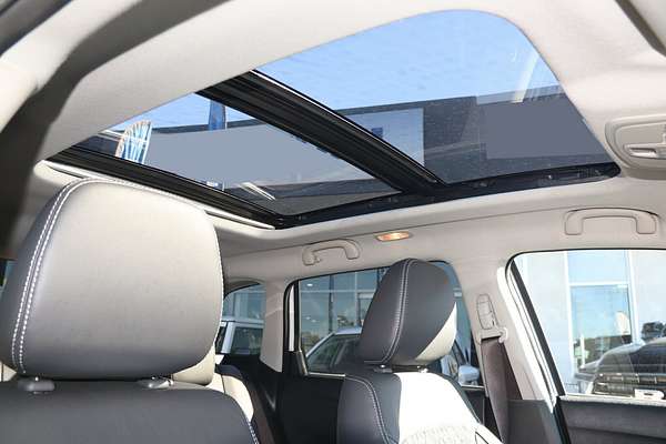 2023 Suzuki Vitara Turbo LY Series II